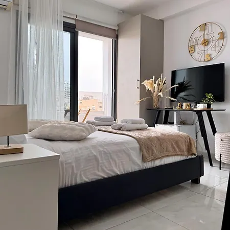 Lazuli & Seaview Апартаменти