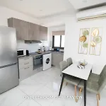 Lazuli & Seaview Apartment