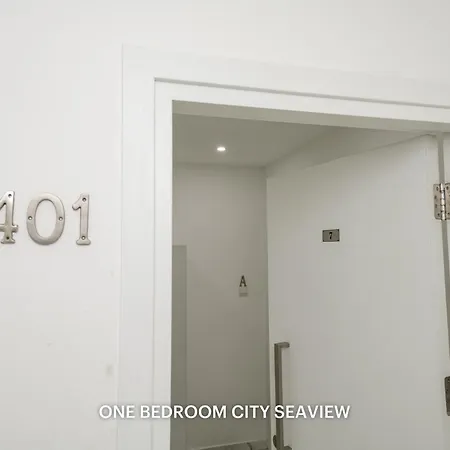 Lazuli & Seaview Apartament