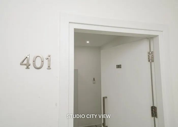 Lazuli & Seaview Larnaca