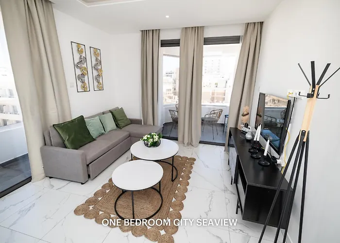 Lazuli & Seaview Apartament *