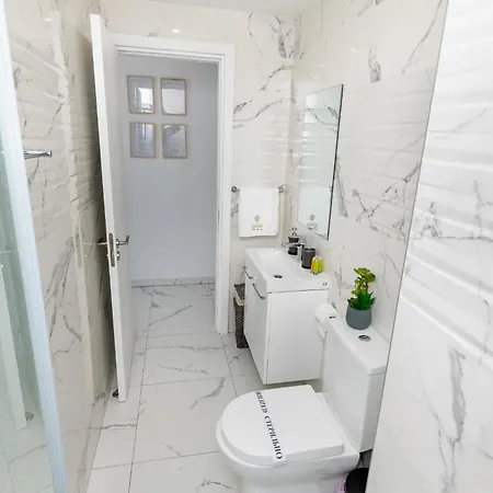 شقة Lazuli & Seaview لارنكا